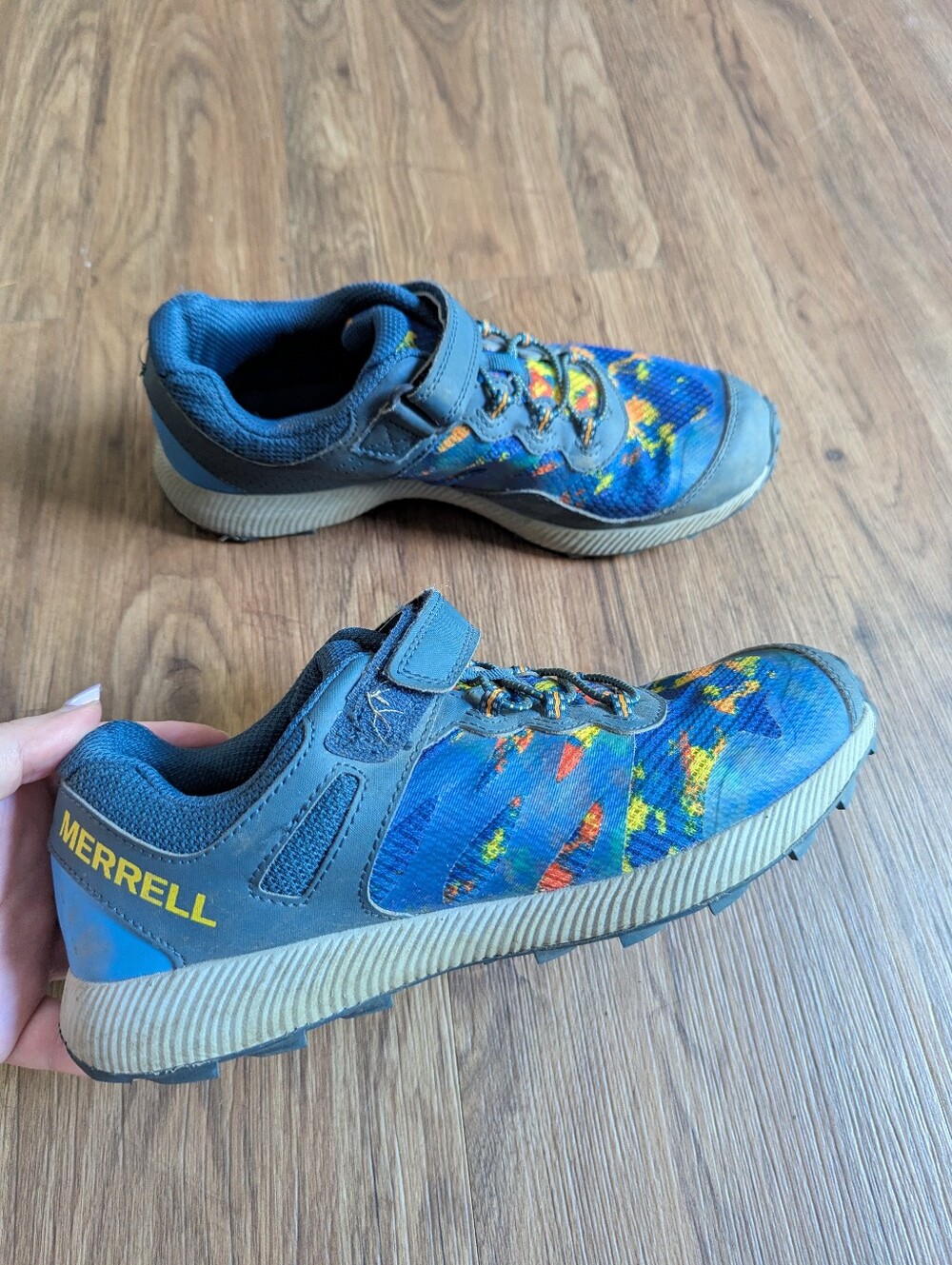 Merrell Kids Blue Outdoor Sneakers Sz 5.5